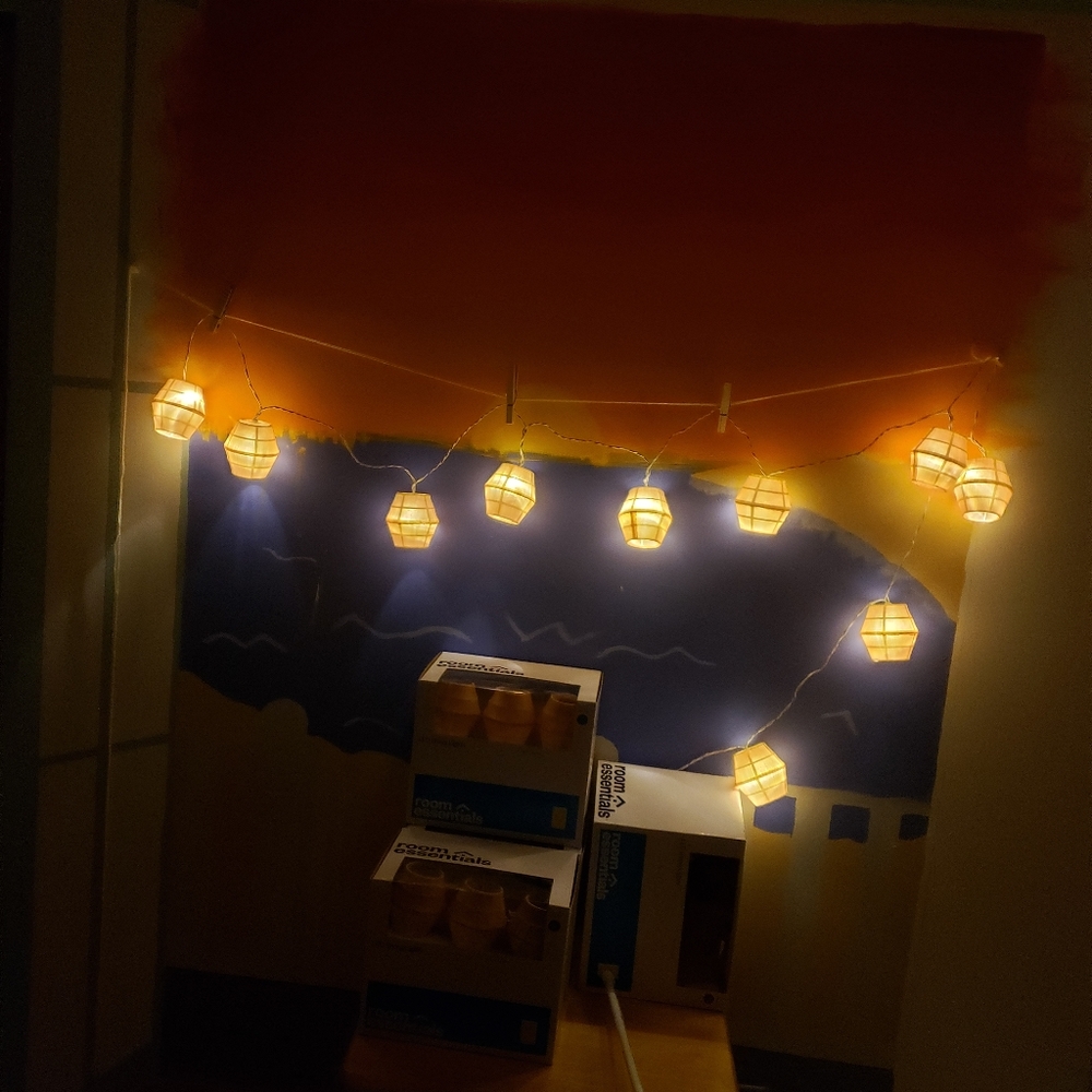 Lantern light string - Picture 2 of 9